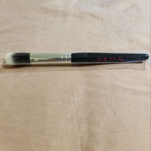Concealer brush